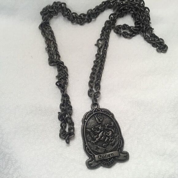 Gunmetal “Cullen” Clan ID Pendant - Picture 2 of 5